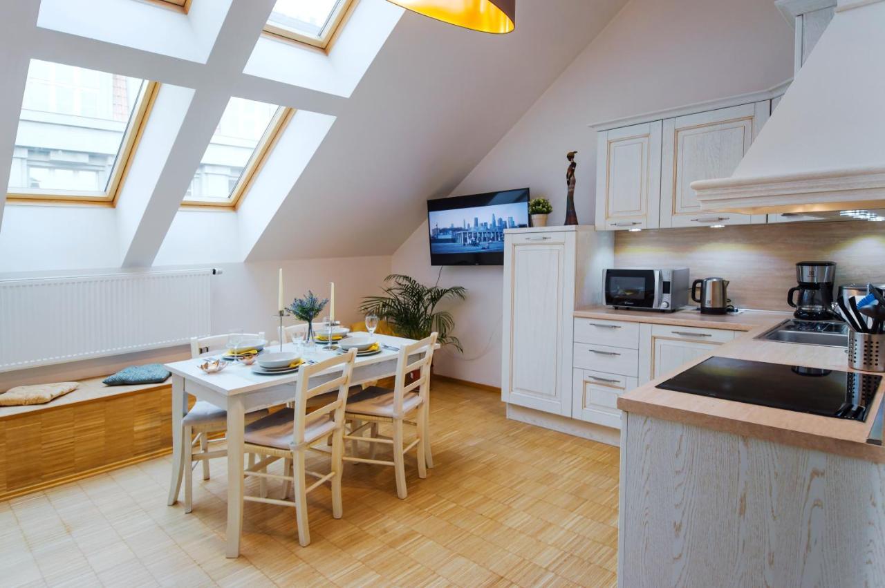 Modern Apartment Charvatova ปราก ภายนอก รูปภาพ