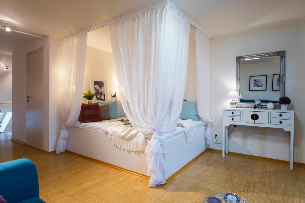 Modern Apartment Charvatova ปราก ภายนอก รูปภาพ
