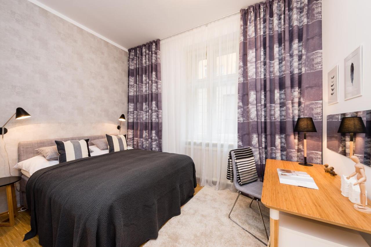 Modern Apartment Charvatova ปราก ภายนอก รูปภาพ