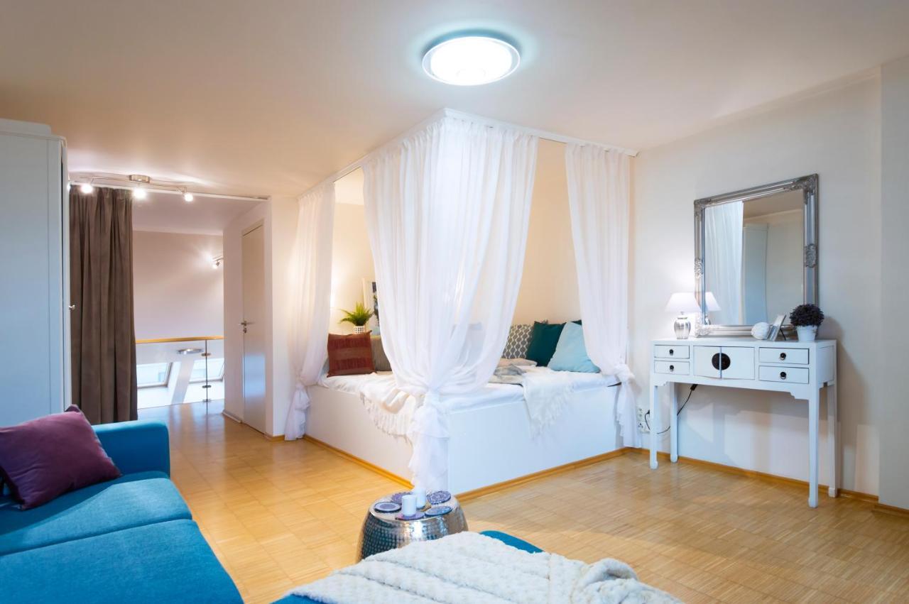 Modern Apartment Charvatova ปราก ภายนอก รูปภาพ